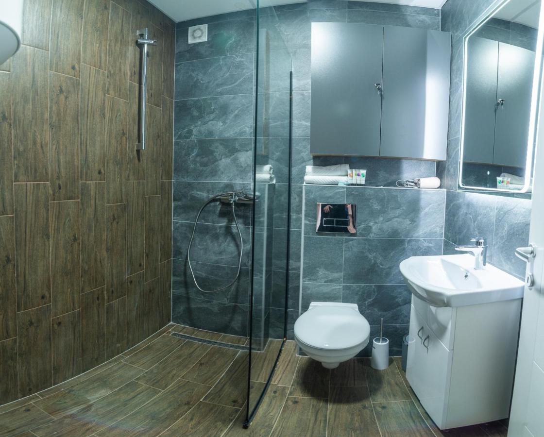 E&S Luxury Suite Apartments Ohrid Buitenkant foto