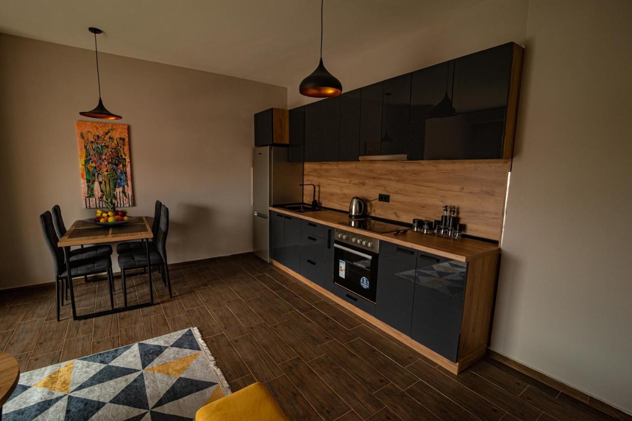 E&S Luxury Suite Apartments Ohrid Buitenkant foto
